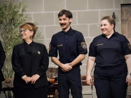 Im Kloster ist der Teufel los